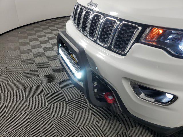 used 2018 Jeep Grand Cherokee car, priced at $19,995