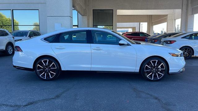 new 2025 Honda Accord Hybrid car, priced at $40,905