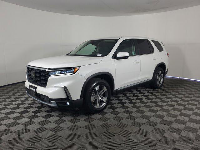 used 2023 Honda Pilot car, priced at $36,981