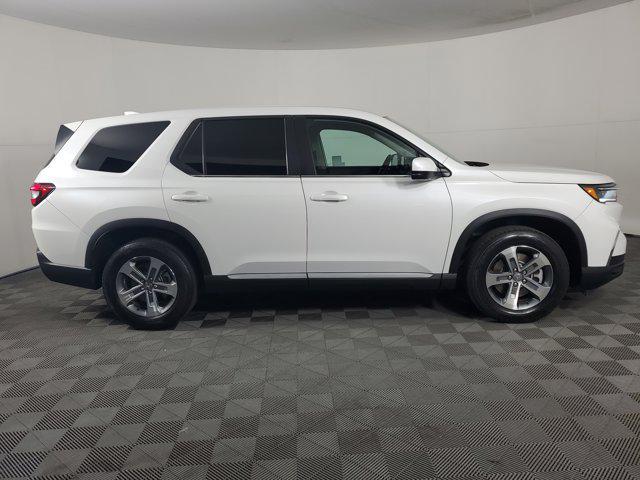 used 2023 Honda Pilot car, priced at $36,981