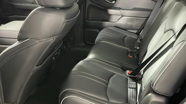 new 2025 Honda Pilot car, priced at $54,985