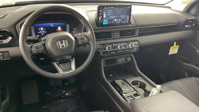 new 2025 Honda Pilot car, priced at $54,985