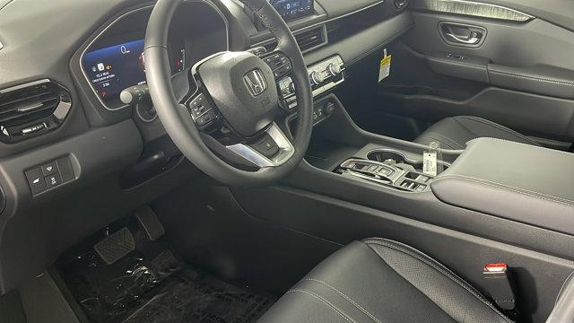 new 2025 Honda Pilot car, priced at $54,985