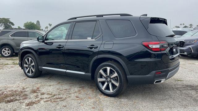 new 2025 Honda Pilot car, priced at $48,595