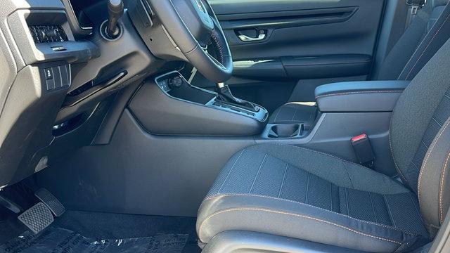 new 2025 Honda CR-V Hybrid car, priced at $38,000