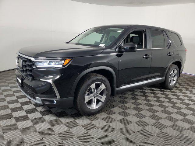 new 2025 Honda Pilot car, priced at $44,995