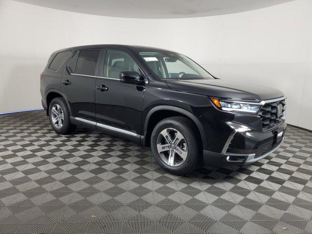 new 2025 Honda Pilot car, priced at $44,995