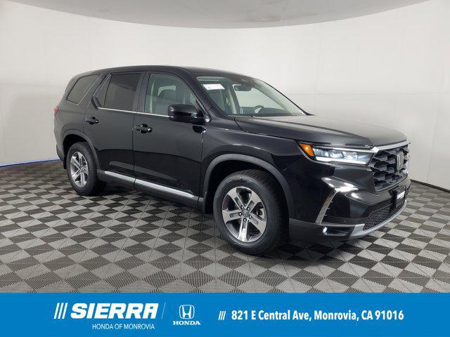 new 2025 Honda Pilot car, priced at $44,995