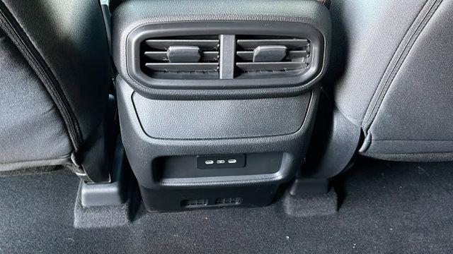 new 2025 Honda Pilot car, priced at $44,250