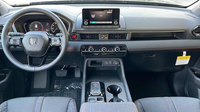 new 2025 Honda Pilot car, priced at $44,250