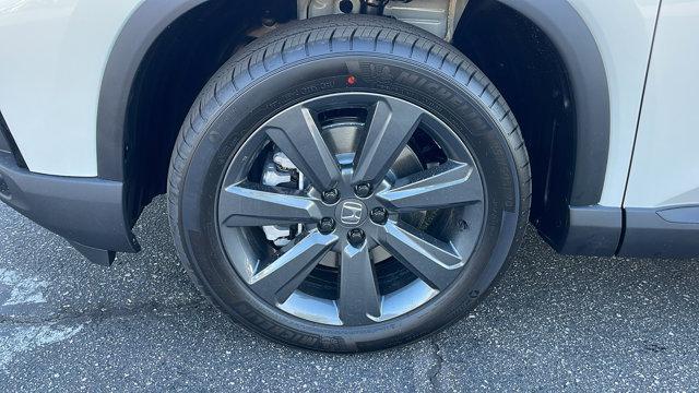 new 2025 Honda Pilot car, priced at $44,250