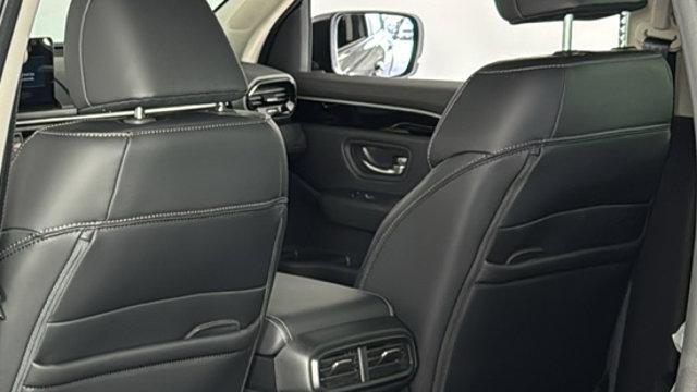 new 2025 Honda Pilot car, priced at $44,950