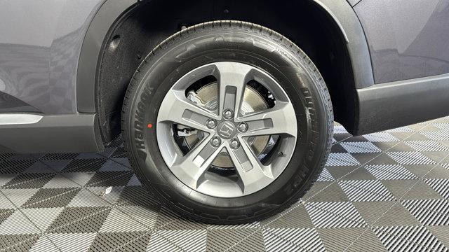 new 2025 Honda Pilot car, priced at $44,950