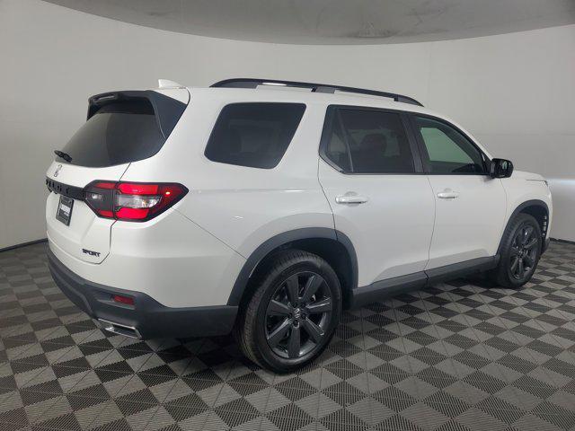 new 2025 Honda Pilot car, priced at $42,150