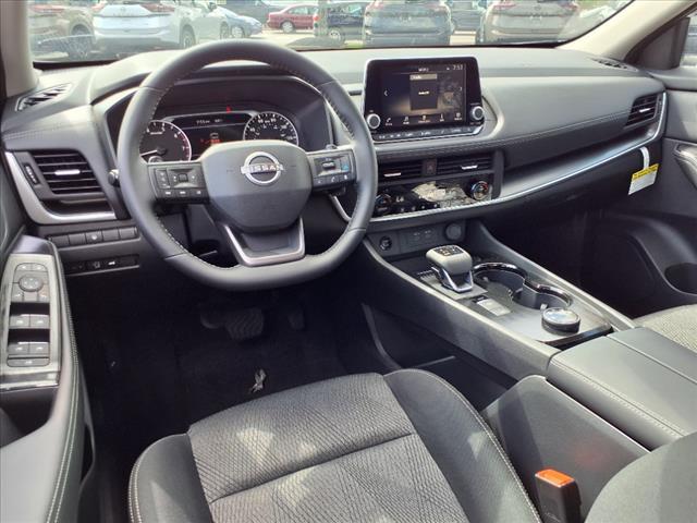 new 2025 Nissan Rogue car, priced at $32,028