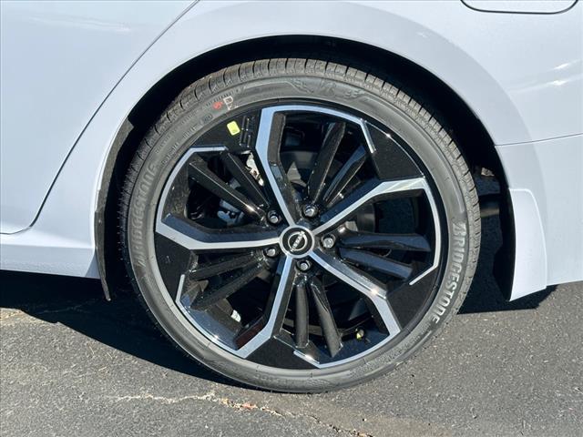 new 2025 Nissan Altima car, priced at $29,929
