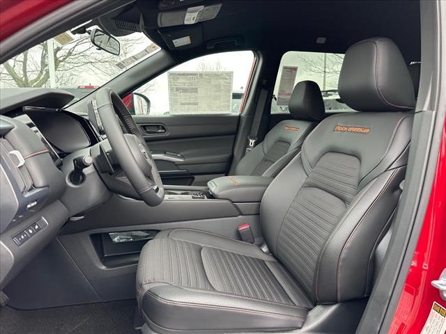 new 2025 Nissan Pathfinder car, priced at $44,381