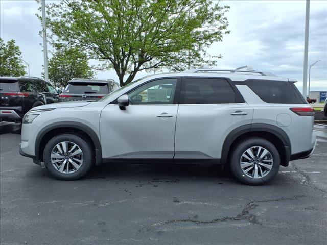 new 2025 Nissan Pathfinder car, priced at $44,014