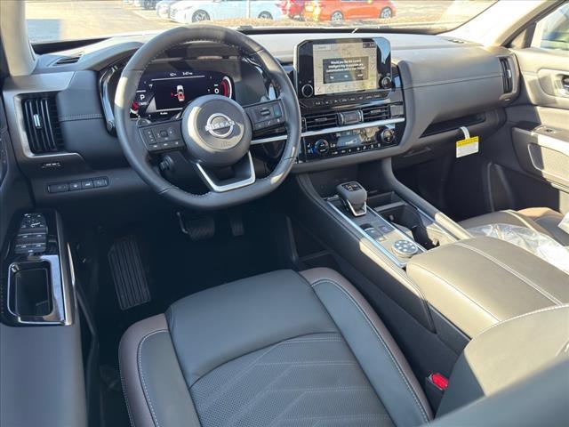 new 2025 Nissan Pathfinder car, priced at $50,128