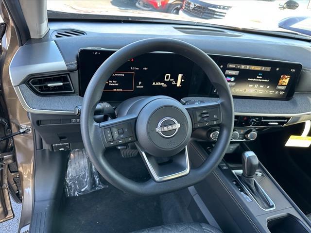 new 2025 Nissan Kicks car, priced at $28,573