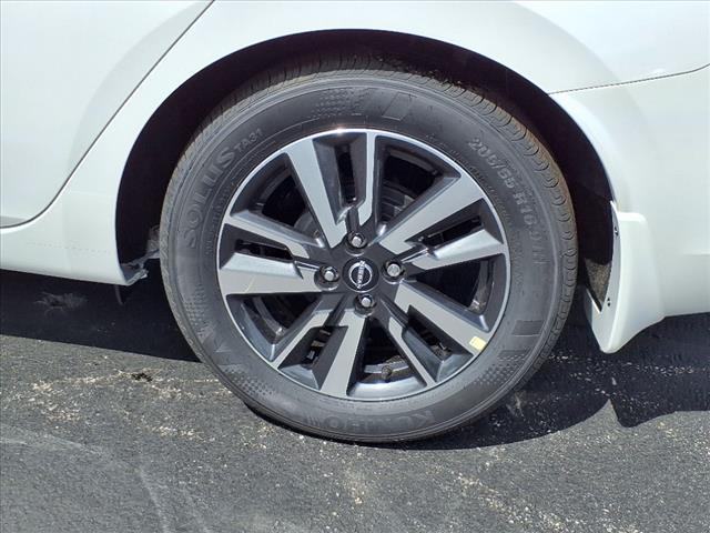 new 2025 Nissan Versa car, priced at $22,363