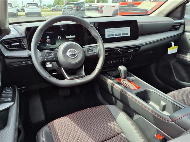 new 2025 Nissan Kicks car, priced at $25,559