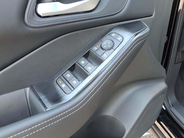 new 2025 Nissan Rogue car, priced at $32,028