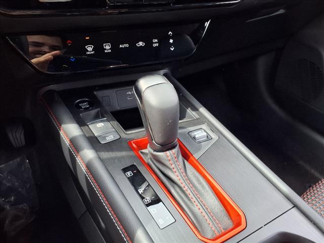 new 2025 Nissan Kicks car, priced at $26,552