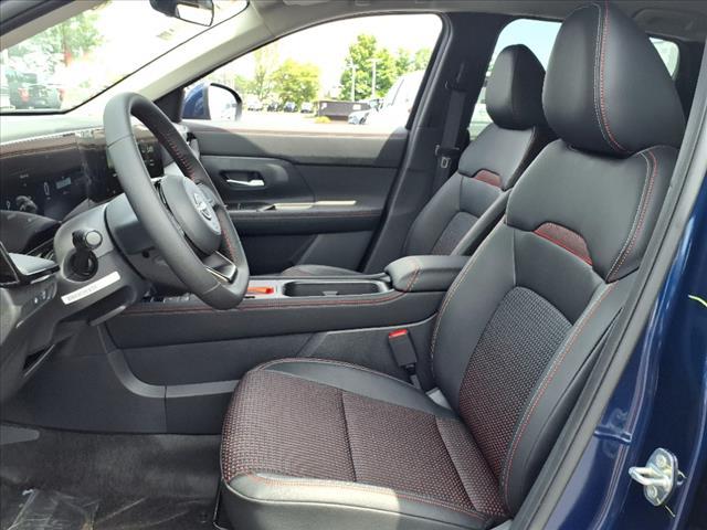 new 2025 Nissan Kicks car, priced at $26,552