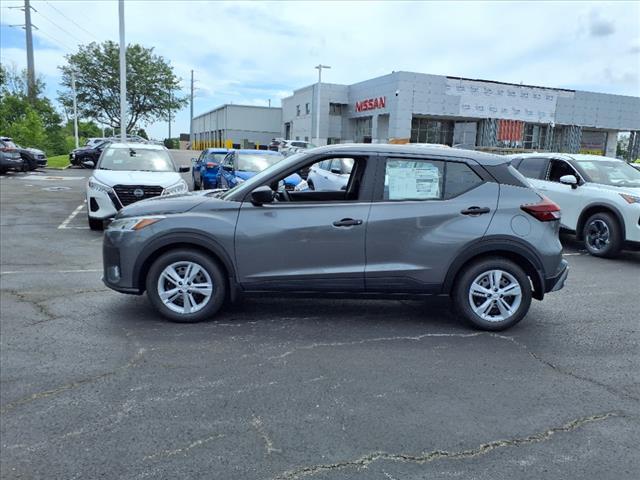 new 2025 Nissan Kicks car, priced at $23,257