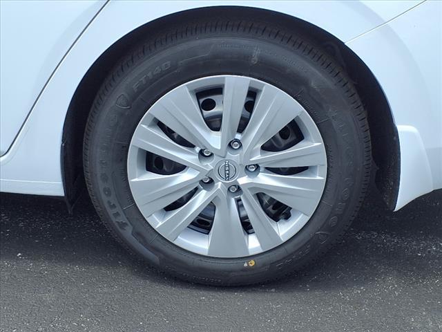 new 2025 Nissan Sentra car, priced at $21,351