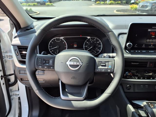 new 2025 Nissan Rogue car, priced at $32,432