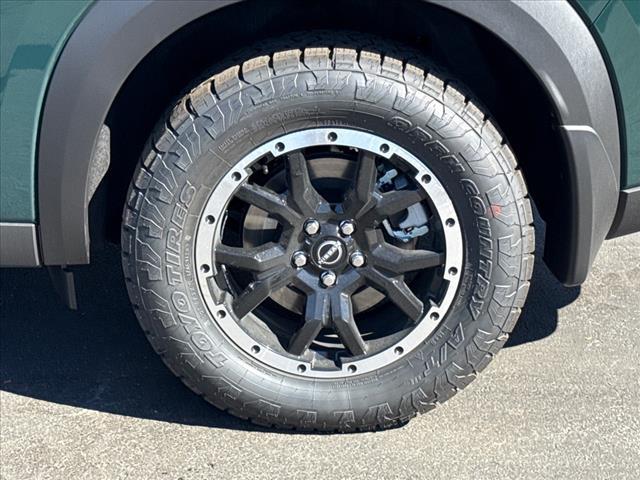 new 2025 Nissan Pathfinder car, priced at $37,987