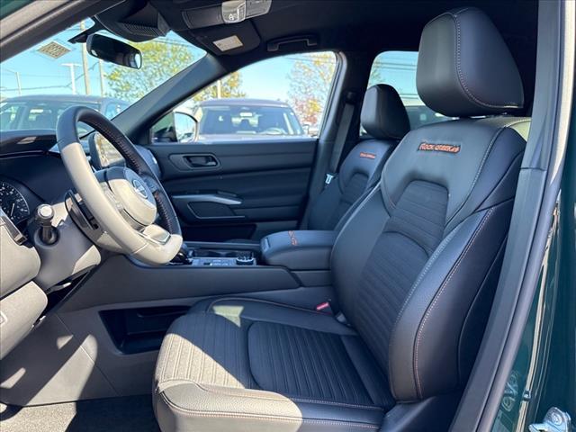 new 2025 Nissan Pathfinder car, priced at $37,987