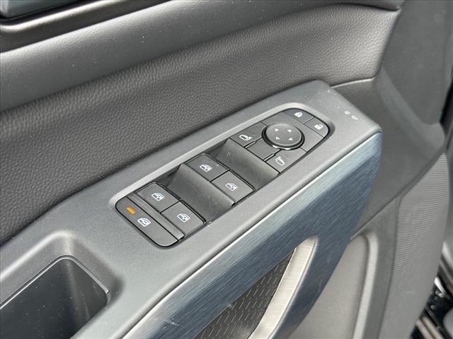 new 2025 Nissan Pathfinder car, priced at $42,819