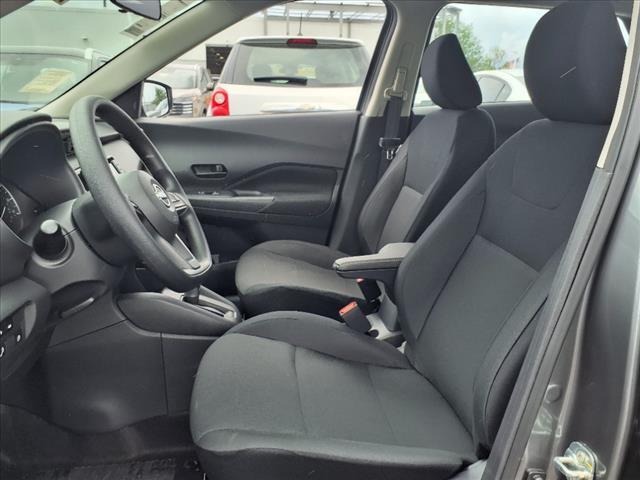 new 2025 Nissan Kicks car, priced at $23,274