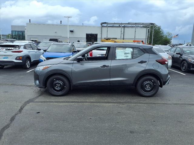 new 2025 Nissan Kicks car, priced at $23,274