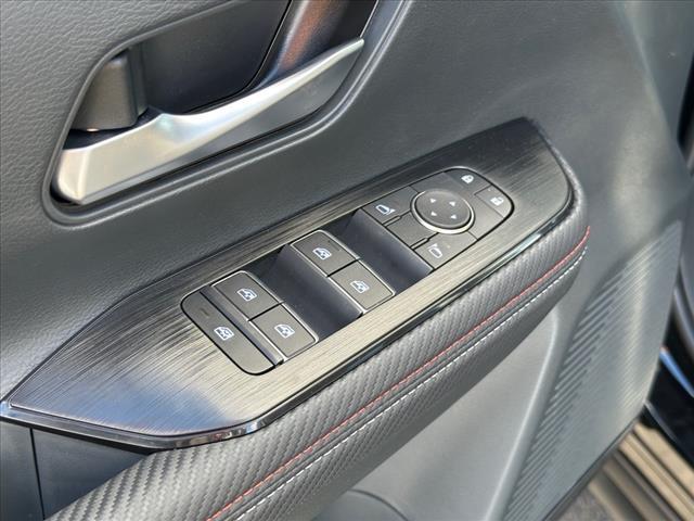 new 2025 Nissan Kicks car, priced at $30,124