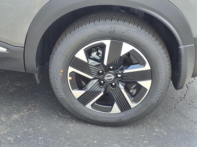 new 2025 Nissan Kicks car, priced at $25,517