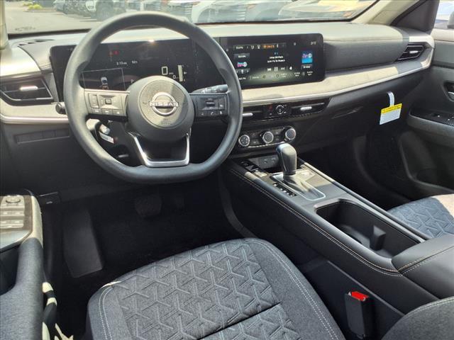 new 2025 Nissan Kicks car, priced at $25,517