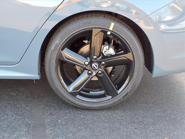 new 2025 Nissan Sentra car, priced at $29,096