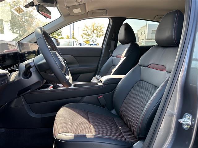 new 2025 Nissan Kicks car, priced at $29,583