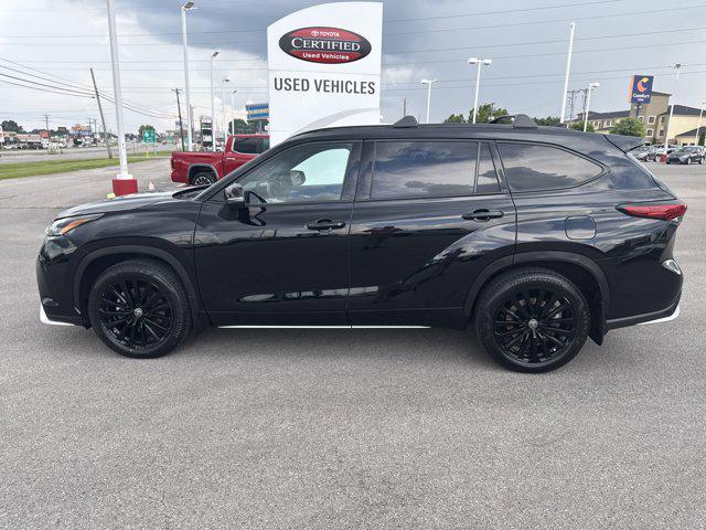 used 2023 Toyota Highlander car, priced at $44,500