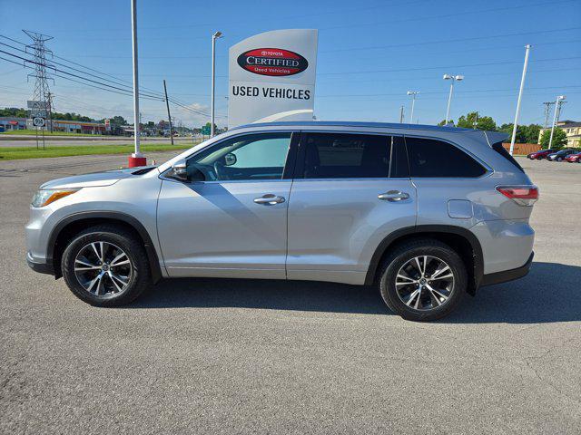 used 2016 Toyota Highlander car, priced at $23,900