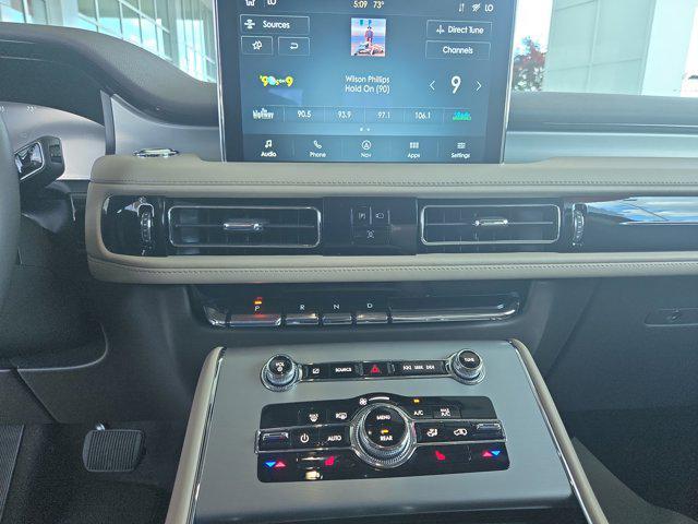 used 2023 Lincoln Aviator car