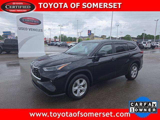 used 2023 Toyota Highlander car, priced at $33,800