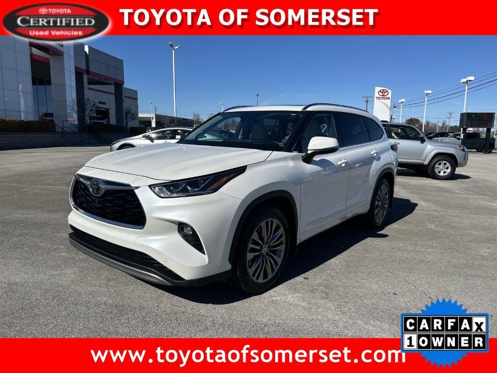 used 2020 Toyota Highlander car, priced at $37,900