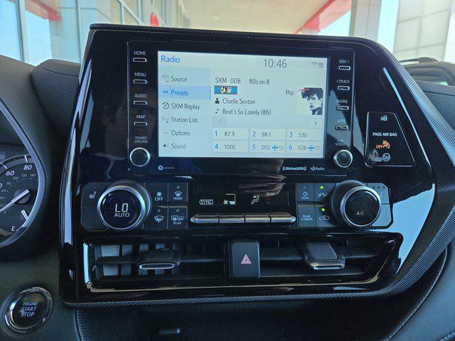 used 2022 Toyota Highlander car, priced at $43,900