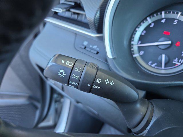 used 2022 Toyota Highlander car, priced at $43,900