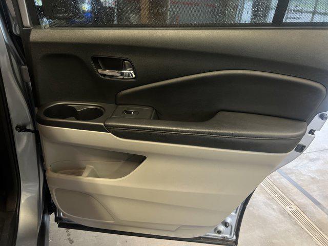 used 2022 Honda Pilot car, priced at $34,900